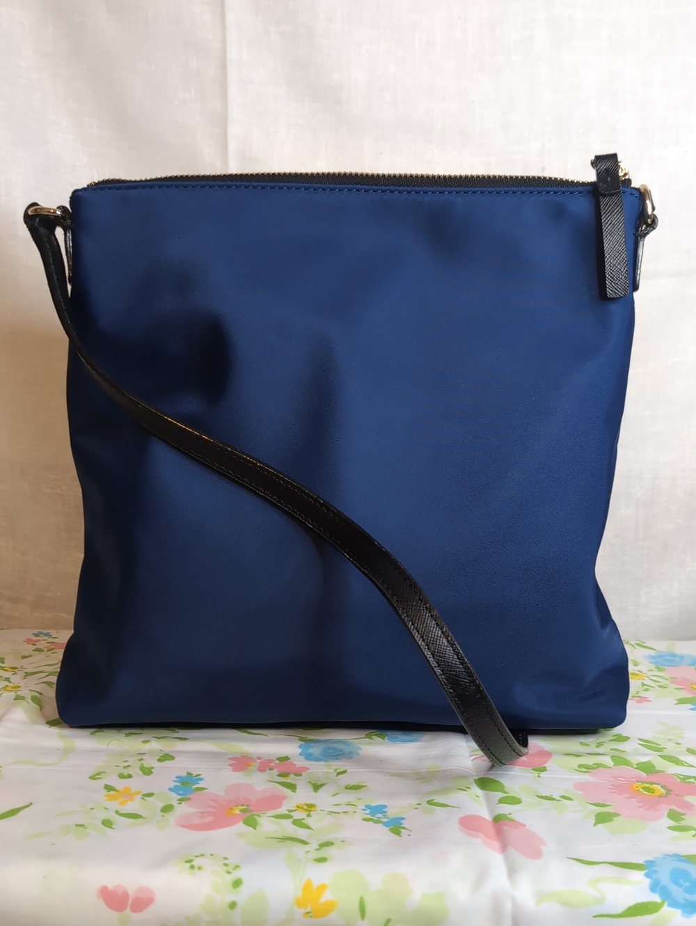 Kate Spade Nylon Crossbody Leather Wallet Combo - Picture 4 of 14